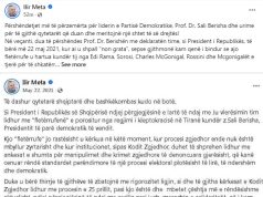 Lirohet Berisha. E përshëndet Meta