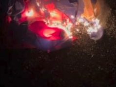 Nacionalistët serbë “nuk e harrojnë” 28 Nëntorin. Djegin flamuj.