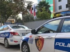 Tritol godinës së marrë me qira nga Kozaku