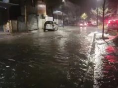 Durrës/ Bie shi, përmbyten rrugët