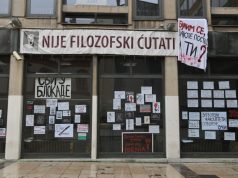Studentët serbë në protestë. Bojkotojnë mësimin në të gjithë fakultetet
