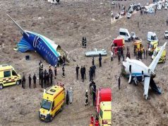 30 të mbijetuar nga rrëzimi i avionit të pasagjerëve në Kazakistan (VIDEO)
