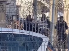 Arrestuan të miturin me armë pasi e rrahën. Pezullohen 3 policët e shtetit