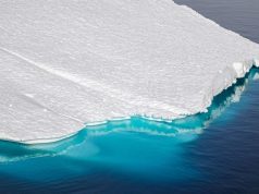 Ajsbergu më i madh në botë udhëton drejt Veriut, në Oqenin Atlantik