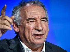Kush është François Bayrou/ 73-vjeçari që do përpiqet t’i japë zgjidhje krizës politike në Francë