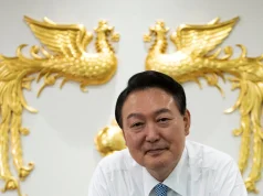 Parlamenti koreano-jugor voton pro shkarkimit të Presidentit Yoon