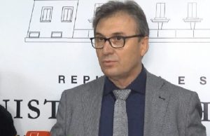 Brataj apel mjekëve: Mos heshtni në rrjetet sociale. Luftoni dezinformimin dhe sharlatanët me informacion shkencor