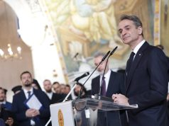 “E vajtojnë grekë e shqiptarë”- Kyriakos Mitsotakis: Anastas Janullatos ishte hallka e komunikimit mes dy shteteve! Përmbushi misionin si diplomati i dashurisë