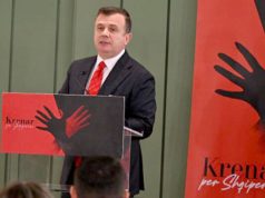 Demo për regjistrimin në zgjedhje/ Balla tregon detajet si duhet të votojnë emigrantët