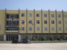 Kukës/ I plagosuri, kushëriri i Kryetarit të Bashkisë, dyshohet të jetë sulmuar nga Drejtori i Shërbimeve