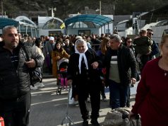 Shqiptarët tregojnë pse u boshatis Santorini: Ajo që po ndodh tani në ishull është e pabesueshme