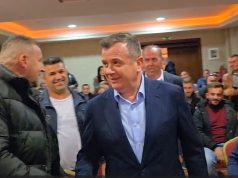 Regjistrimi i diasporës për zgjedhjet e 11 Majit, Balla takim me mbështetës të PS në Veria: Ka shumë shqiptarë që duan t’ia japin Edi Ramës mandatin që e çon Shqipërinë në BE