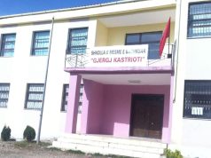 Plagoset me thikë një nxënës 17-vjeçar në shkollën e Matit. Njoftimi zyrtar nga policia