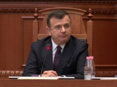 Balla lexon në kuvend raportin e DASH. “E kam kallëzuar Sali Berishën për korrupsion, prandaj më duhet të përballem dhe me baltën që vjen prej tij