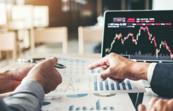 Të huajt “pushtojnë” pronat/ Mbi 1.6 mld € investime, 34% shkon për pasuri të paluajtshme.