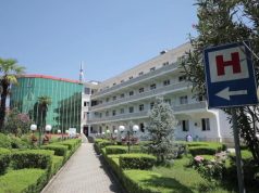 Vetëhidhet nga ‘Shefqet Ndroqi’. Vdes 75-vjeçari. Reagon spitali: U shtrua të dielën…