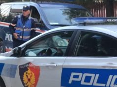 Sherr masiv në një lavazh në Vlorë