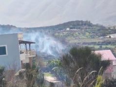 Zjarr në Orikum, flakët rrezikojnë banesat