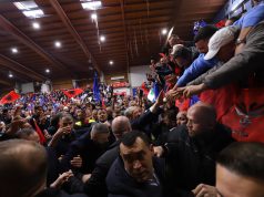 Voa: ekspertët thonë se votat e diasporës ndikojnë afro 20 mandate në zgjedhjet për Kuvendin e Shqipërisë