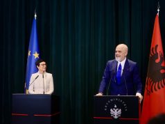 Kos e Rama do të ngjisin Korabin së bashku… Rama: Rruga jonë e vetme është Europa! Komisionerja e BE, Kos: Me ju, Unioni bëhet më i fortë!