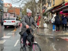 Jenishehri shpërthen ndaj Berishës pasi braktisi koalicionin: Ai ka hallin e SPAK, vuri servilët në listë, njëri më i zi se tjetri…