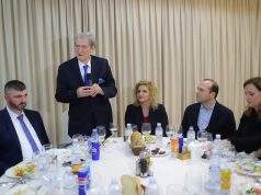 Berisha: Agjërimi, akti më fisnik ku njeriu prek sakrificën! T’i lutemi Zotit që Ramazanin dhe Bajramin tjetër t’i presim siç na do zemra