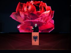 Edi Rama takon shqiptarët në Kretë: “Shqipëria ka ndryshuar, diaspora është pjesë e këtij transformimi”