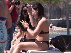 S’ka më turiste bjelloruse? Pezullohet marrëveshja për lëvizjen pa viza mes Shqipërisë dhe Bjellorusisë me kërkesë të BE