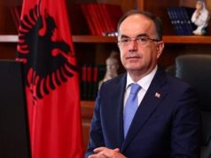 Presidenti Begaj reagon pas nismës së PD për shkarkimin e tij: “Do t’i përgjigjem Parlamentit me seriozitet e ndershmëri”