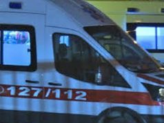 Plagosje në Tiranë për një vend parkimi/ Policia shpall në kërkim një 32-vjeçar