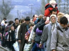 26 vite më parë 1 milion shqiptarë u dëbuan nga Kosova nga forcat serbe