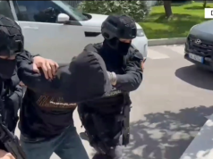 Kërcënonte klientët me publikimin e fotove intime, arrestohet prostituta 49-vjeçare dhe miku i saj në Durrës