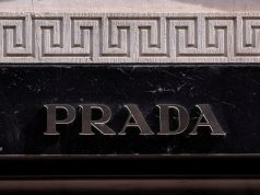 Prada blen Versace-n/ Ujdia 1.4 mld dollarë bashkon firmat ikonike të modës