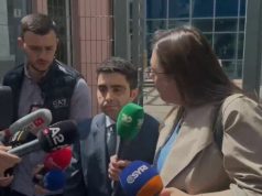 (Video)Del pas 3 orësh nga SPAK. Kreu i Prokurimeve Publike, Jonaid Myzyri kyç sërish gojën përballë gazetarëve