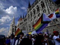 Hungaria kufizon të drejtat e homoseksualëve. I ndalon tubimet publike komunitetit LGBTQ+