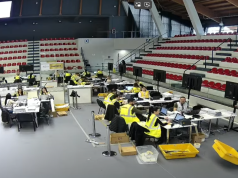 Mbërrijnë votat e para të diasporës në Shqipëri