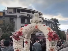 (Video) Pashkët, mijëra besimtarë në proçesionin e Epitafit të së Premtes së Zezë