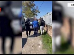 Qëlluan me armë në drejtim të makinës, kapet babai, ende në kërkim i biri