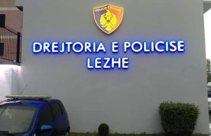 E morën me forcë për borxhin e makinave me qira, arrestohen dy vëllezër dhe kushëriri i tyre