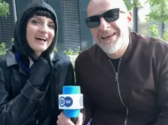 “E dëgjove Shqipërinë? Çfarë klasi kanë?” – Gazetarët e huaj të mahnitur nga “Zjermi”, historia e dy këngëtarëve që mund të bëjnë historinë