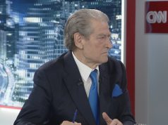 “Neni Basha është për zgjedhje, jo për farsa”, Berisha: Ja pse nuk diskutohet dorëheqja ime