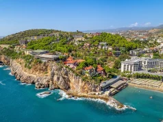 Sezoni turistik 2025/ Turqia dhe Shqipëria, destinacionet më të kërkuara nga pushuesit