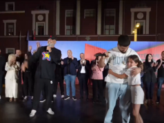 Edi Rama në Durrës: “11 maji është një takim me historinë”. Mbyllet fushata me duetin e tij me Noizin (Video)