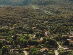 Balla promovon bujtinën në Brataj, të hapur me mbështetjen e Paketës së Maleve: Siç u zotuam para diasporës!