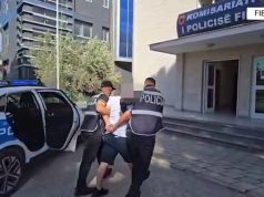 U fsheh për orë të tëra, kapet autori i atentatit në Fier. Tentoi të ikte drejt Greqisë!
