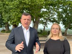 Balla thirrje bashkatdhetarëve në Greqi: Ju që nuk u regjistruat dot, ejani në Shqipëri më 11 maj për të votuar për Shqipërinë Europiane