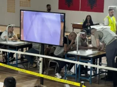 Fituan vota të mjaftueshme, por nuk bëhen pjesë e Parlamentit të ri