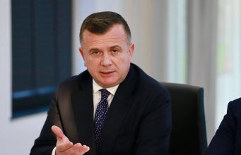 Nis mbledhja e grupit parlamentar të PS, prezantohet raporti për kërkesën e SPAK për imunitetin e Belinda Ballukut