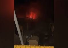 Gaza në prag të urisë së bukës/ Tentuan të thyenin bllokadën e të fusnin ndihma, sulmohet nga Izraeli anija me 30 aktivistë në bord.