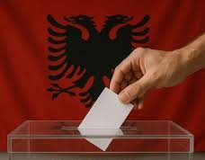 Fotografoi fletën e votimIt, arrestohet 56-vjeçarja.